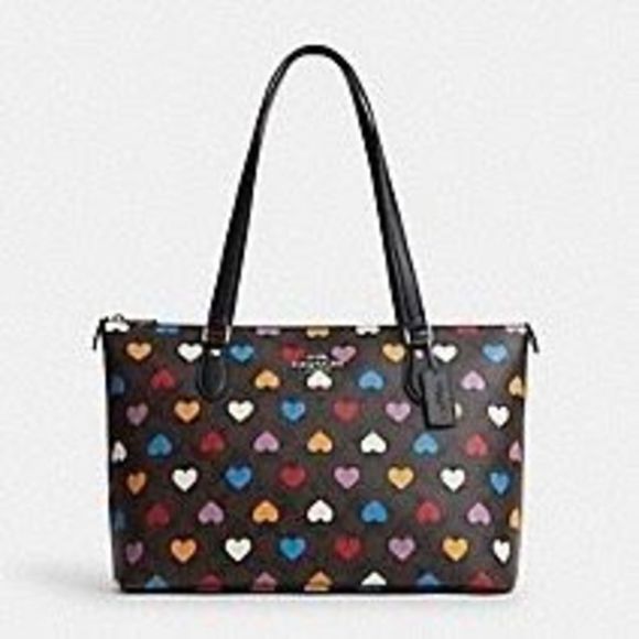 NWT COACH ❤️ Gallery Tote In Signature Canvas With Heart Print CP108 - Picture 9 of 9